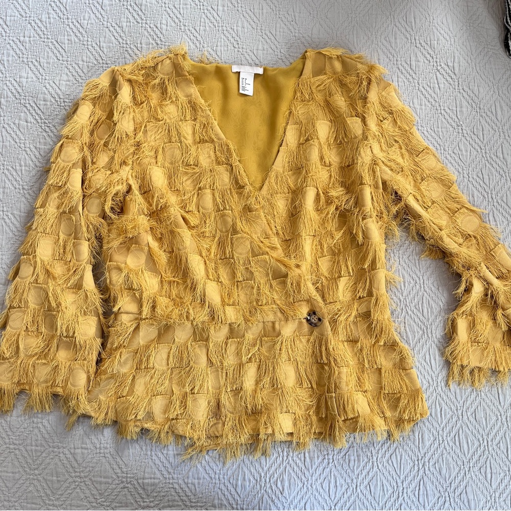 H&M Feathery Peplum Top